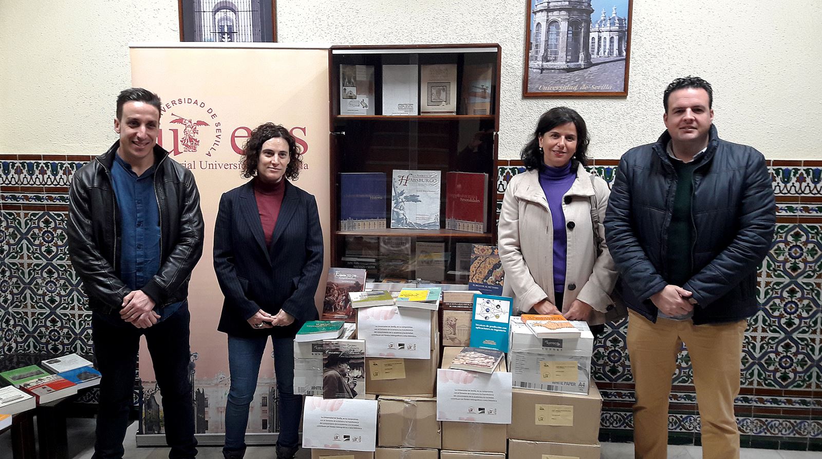 La Universidad de Sevilla colabora con los municipios de la provincia cediendo libros para sus bibliotecas