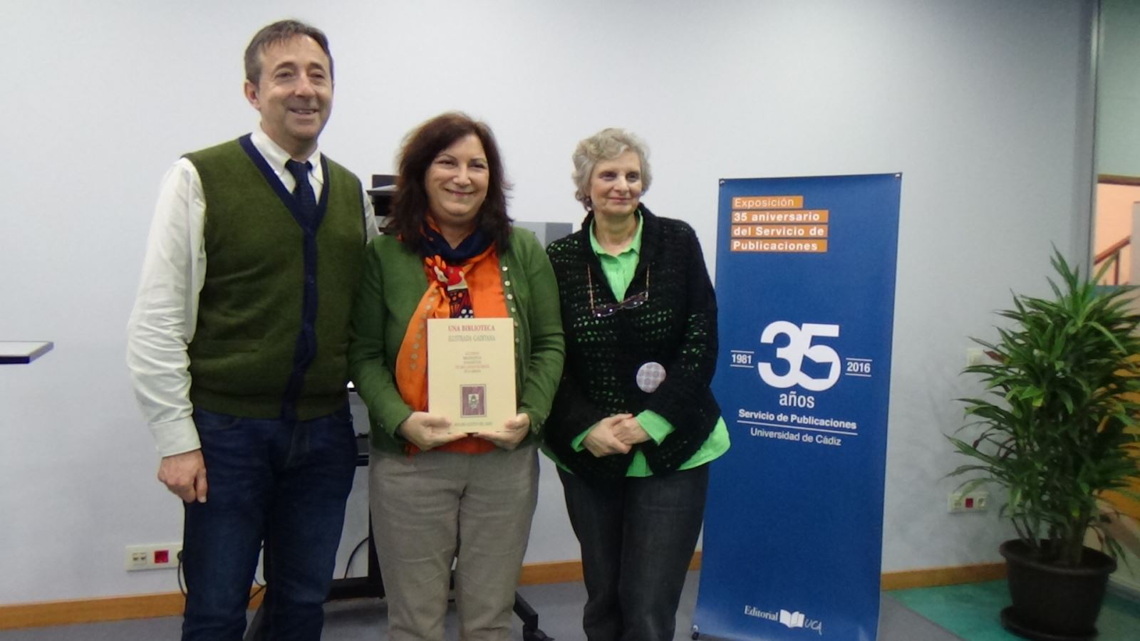 XXXV aniversario del Servicio de Publicaciones de la Universidad de Cádiz: presentación en la "Sala de los Libros" de un nuevo libro del sello editorial UCA.