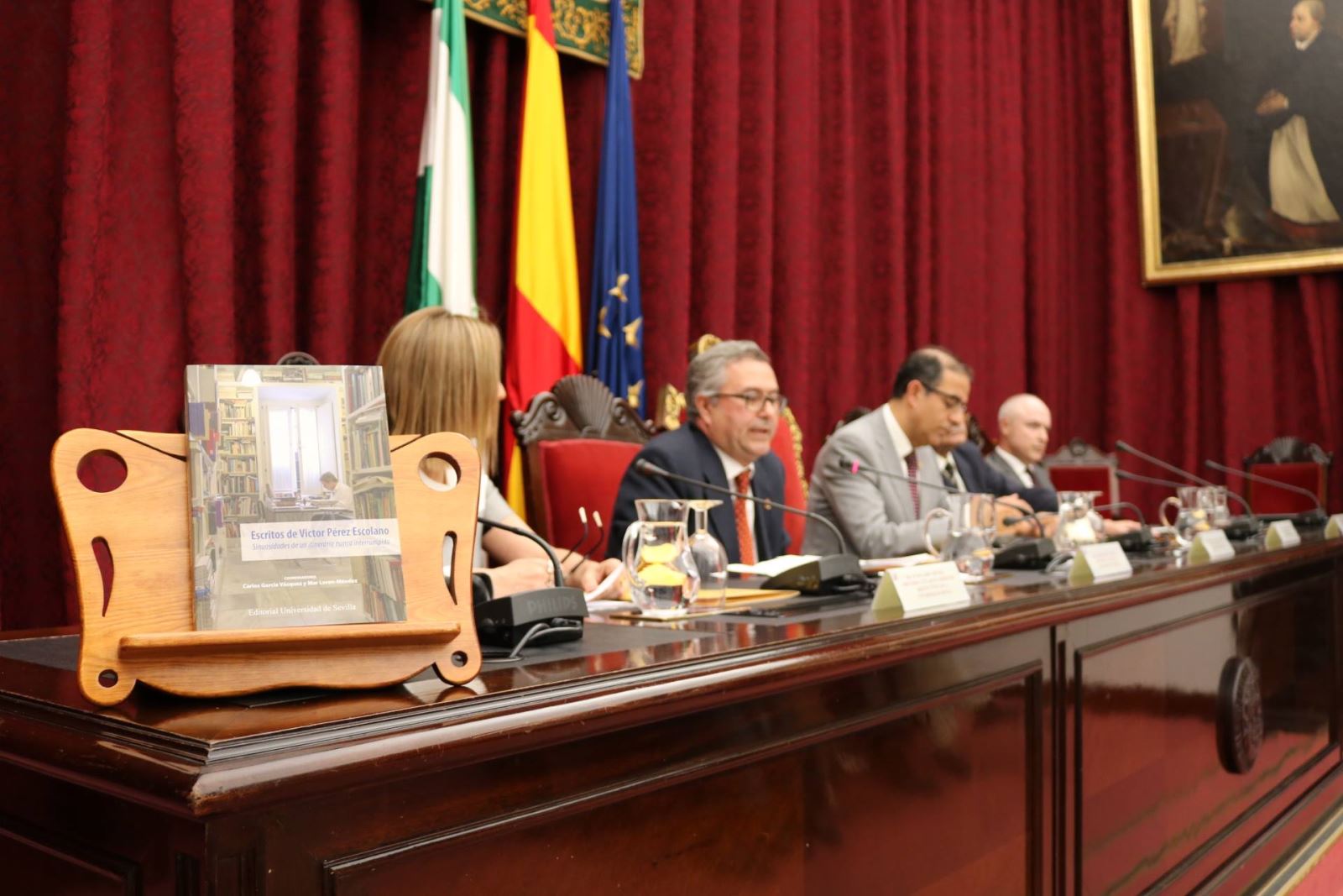 Un grupo de profesionales de la Arquitectura participan en el libro homenaje 