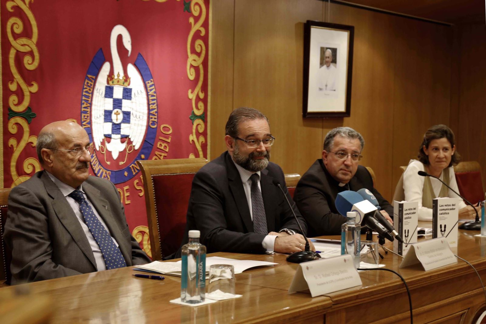 Ginés García Beltrán en el CEU: "Estamos llamados a comunicar verdad con caridad"