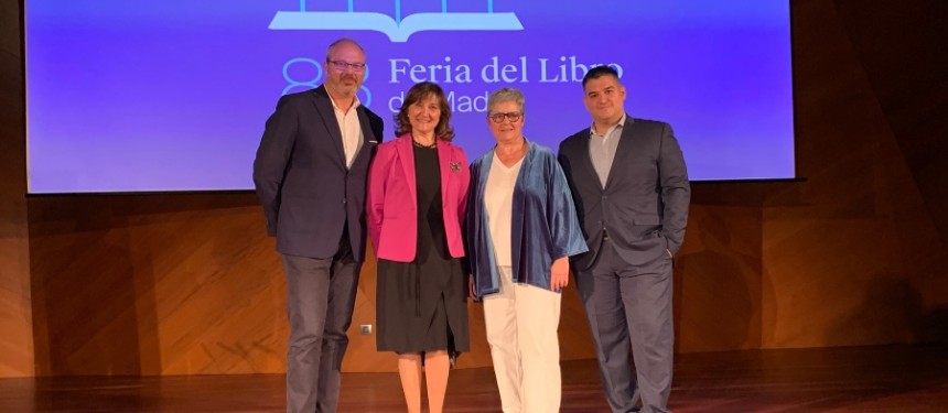 Álbum fotográfico de la Feria del Libro de Madrid 2024