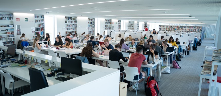 Ediciones Universidad San Jorge facilita a la biblioteca de su universidad una colección de más de 18.000 libros digitales