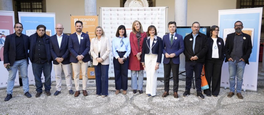 Las Editoriales UNE revalidan su vínculo con la Feria del Libro de Granada