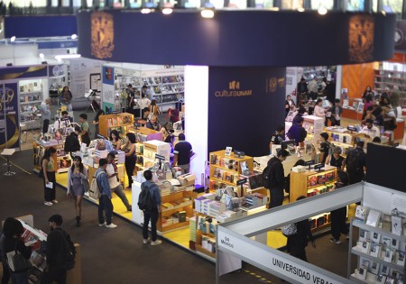 La Universitat de València será la universidad invitada de honor de FILUNI 2026 con el mayor programa internacional de su historia - Universitat de València