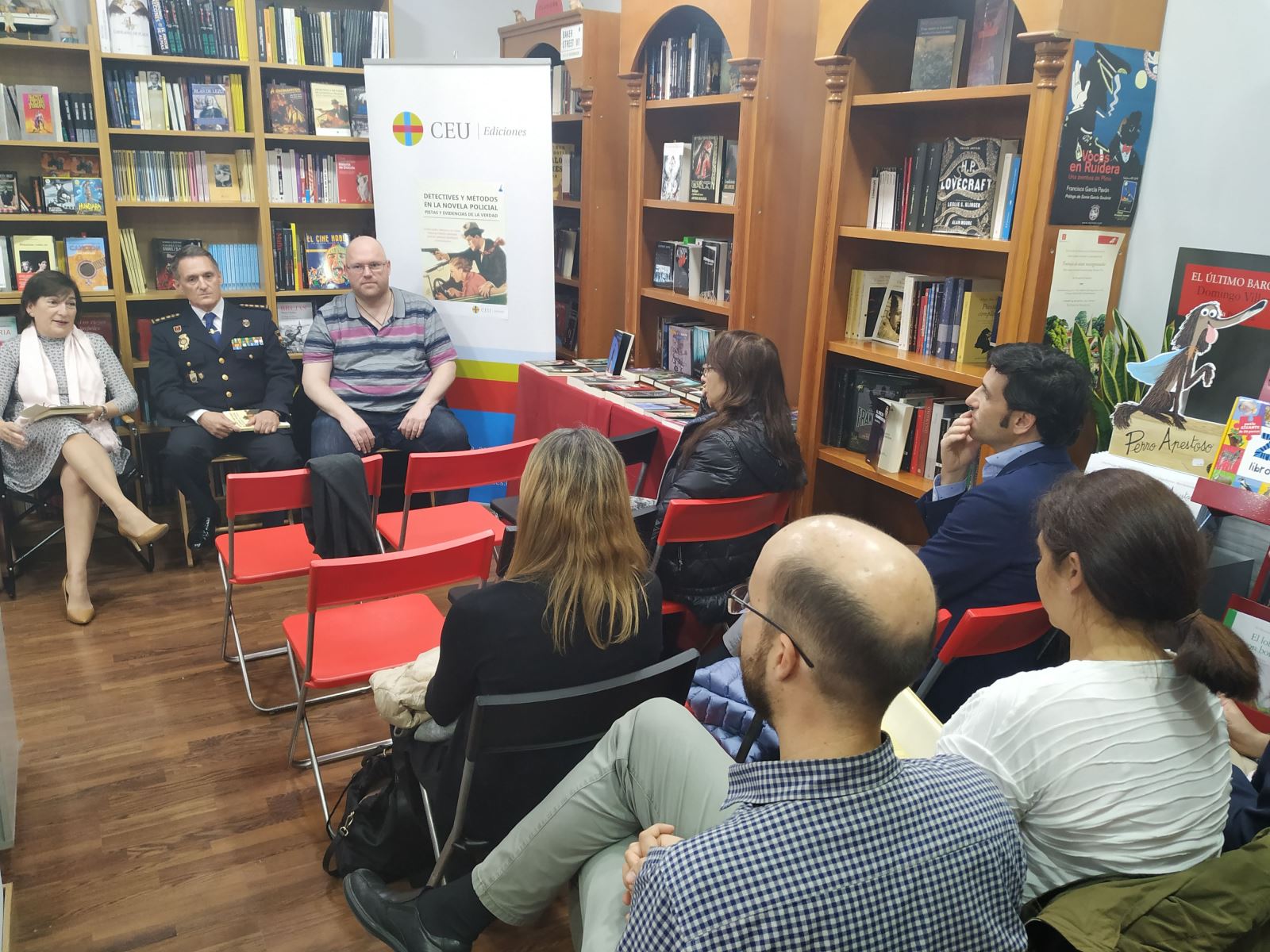 CEU Ediciones presenta el libro "Detectives y métodos en la novela policial"