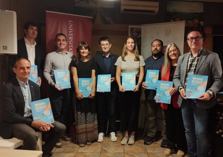 Se presenta "Mirades de ciència", la primera revista de divulgación científica de la URV en catalán