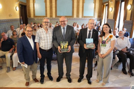 Acto de presentación del libro "Flora vascular de la provincia de Córdoba" de Juan Devesa Alcaraz
