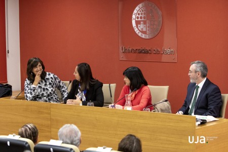 Presentación del libro "Textos inéditos e inconclusos de Miguel Hernández (Estudio y edición)" de Carmen Alemany Bay