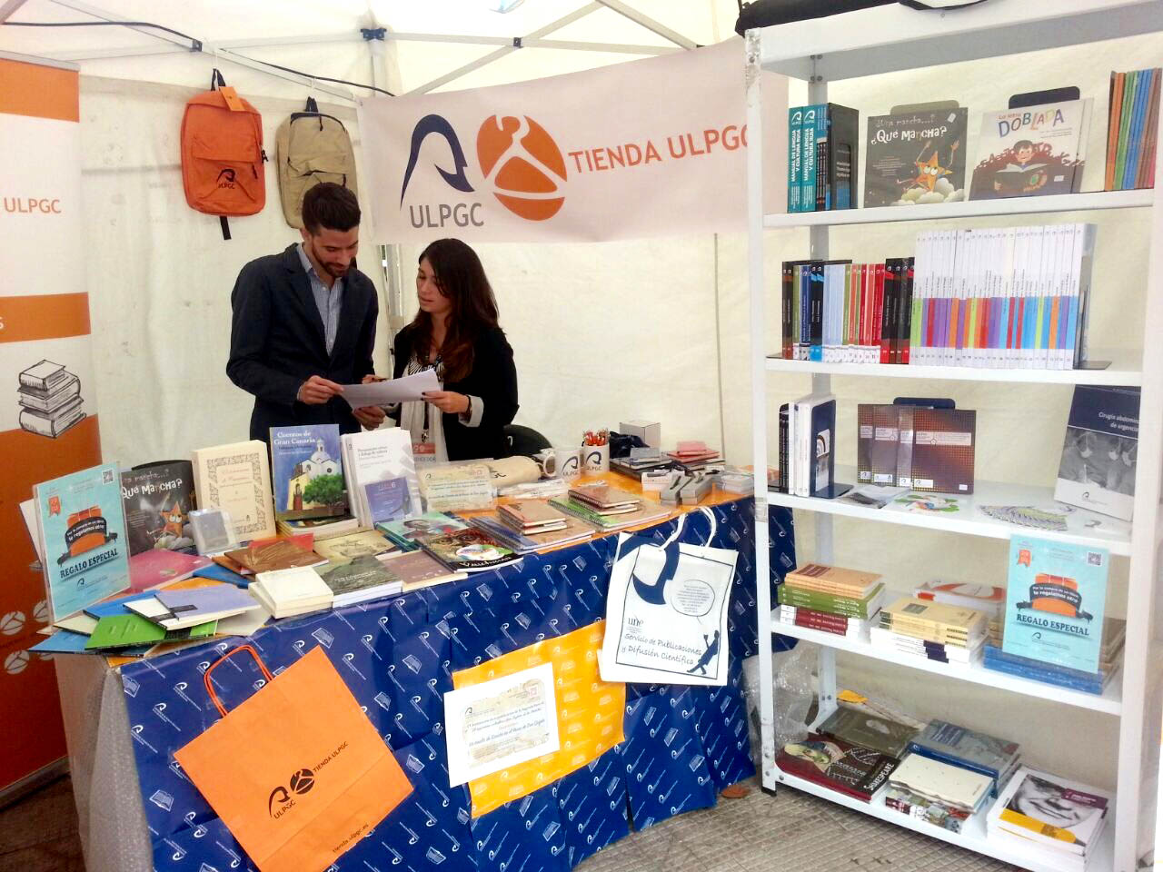 La Universidad de Las Palmas de Gran Canaria (ULPGC) apoyó la XXVII edición de la Feria del Libro de San Telmo